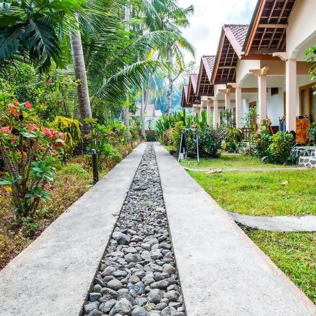 Oyo 1259 Kuta Garden Homestay Exterior photo